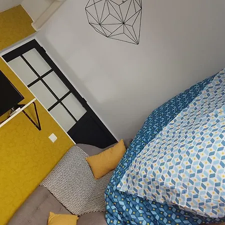 公寓 Studio Clim Wifi Centre Historique De Les Mimosas 博尔马斯·莱斯·米默萨斯